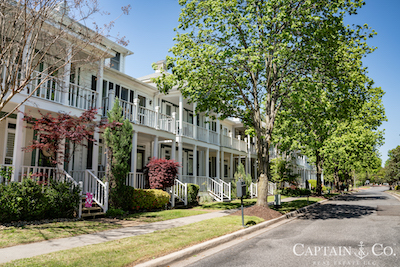 Townhomes in Harbor Town